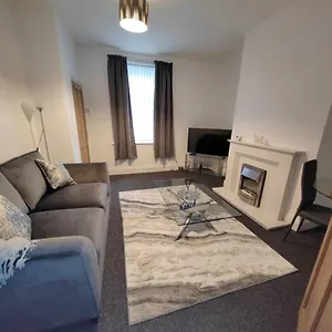 Apartment Church View House,2bed,brighouse Location